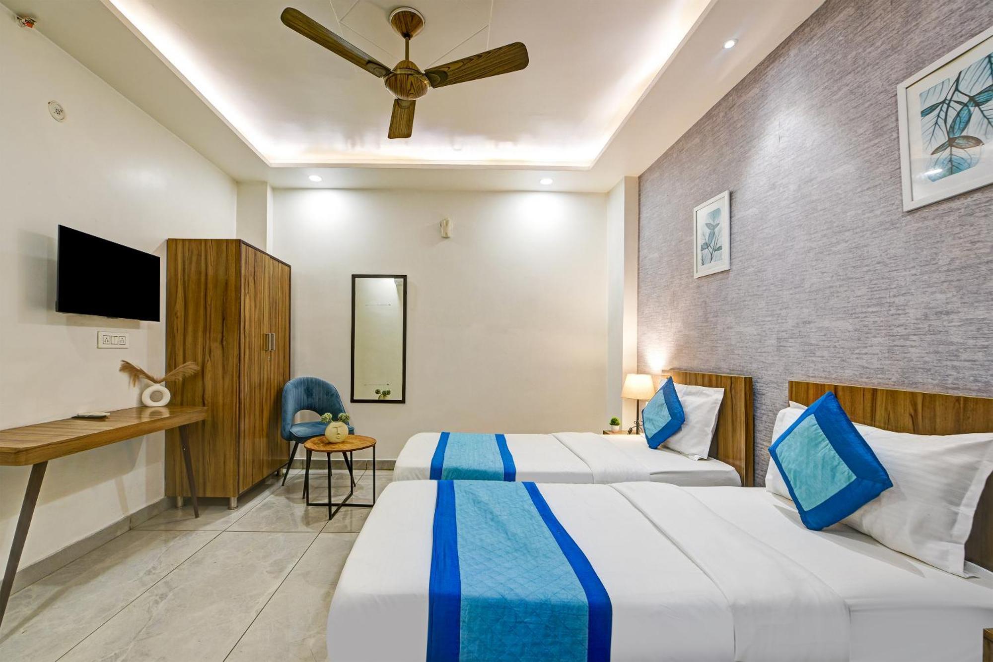 Gallivanto Inn Delhi  Buitenkant foto
